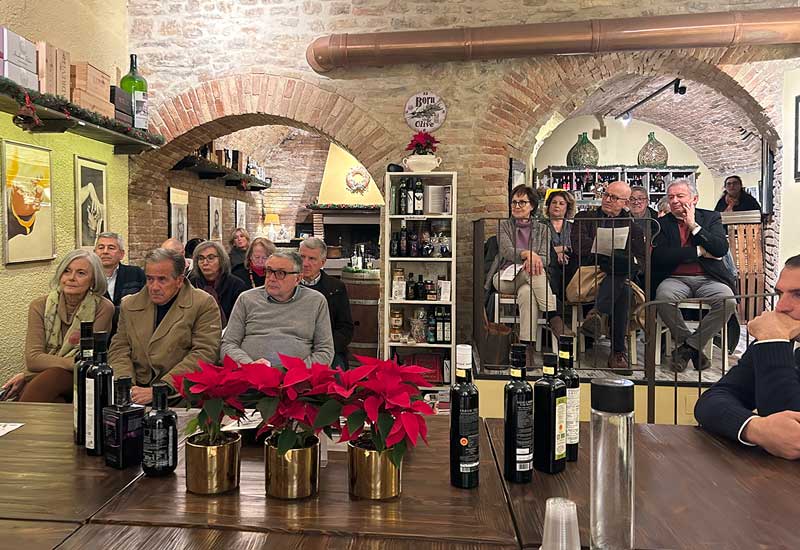 Presentation of the Interactive Olive Oil and Producers Menu – Tipico Osteria Montone