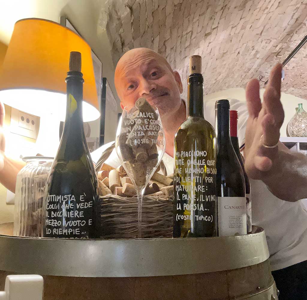 Innkeeper Paolo Morbidoni Innkeeper Paolo Morbidoni - Tipico Osteria Montone Umbria Italy